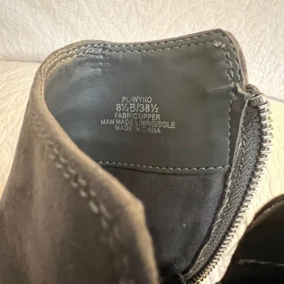 BCBG Paris Gray Wyno Wedge Booties 8.5 - Picture 6 of 7